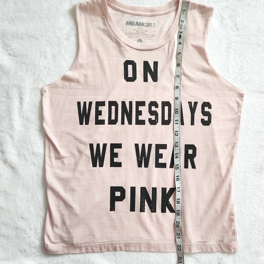 Y2K Mean Girls Pink Graphic Tank Top On Wednesdays We Wear Pink Movie Tee Small - Picture 10 of 12